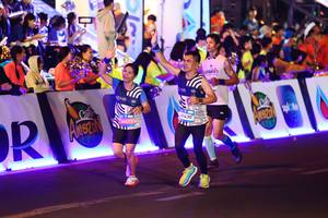 BIB: 
                            <button type="button" onclick="openModal(24203810)" class="btn btn-primary btn-sm float-right btn-popup" data-toggle="modal" data-target=".modal-high-quality">
                        <i class="fas fa-shopping-cart"></i> Add to Cart
                    </button>
                                            <button type="button" onclick="isThisMe(24203810, true)" class="btn btn-success btn-sm float-right btn-popup btn-isme hidden" data-toggle="tooltip" data-placement="bottom" title="นี่คือรูปของคุณใช่ไหม คลิกที่นี่เพื่อเอาเข้าอัลบั้ม">
                        <i class="fas fa-plus"></i> Add to album
                    </button>
                    <button type="button" onclick="isThisMe(24203810, false)" class="btn btn-warning btn-sm float-right btn-popup btn-isnotme hidden">
                        <i class="fas fa-ban"></i> Remove from album
                    </button>